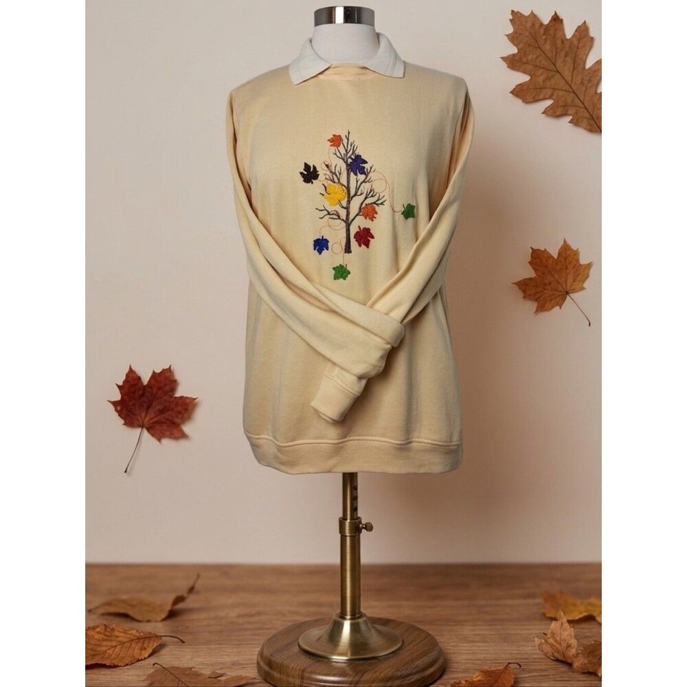 Blair Fall Vintage Cream Collared Embroidered Leaf Tree Pullover Sweatshirt